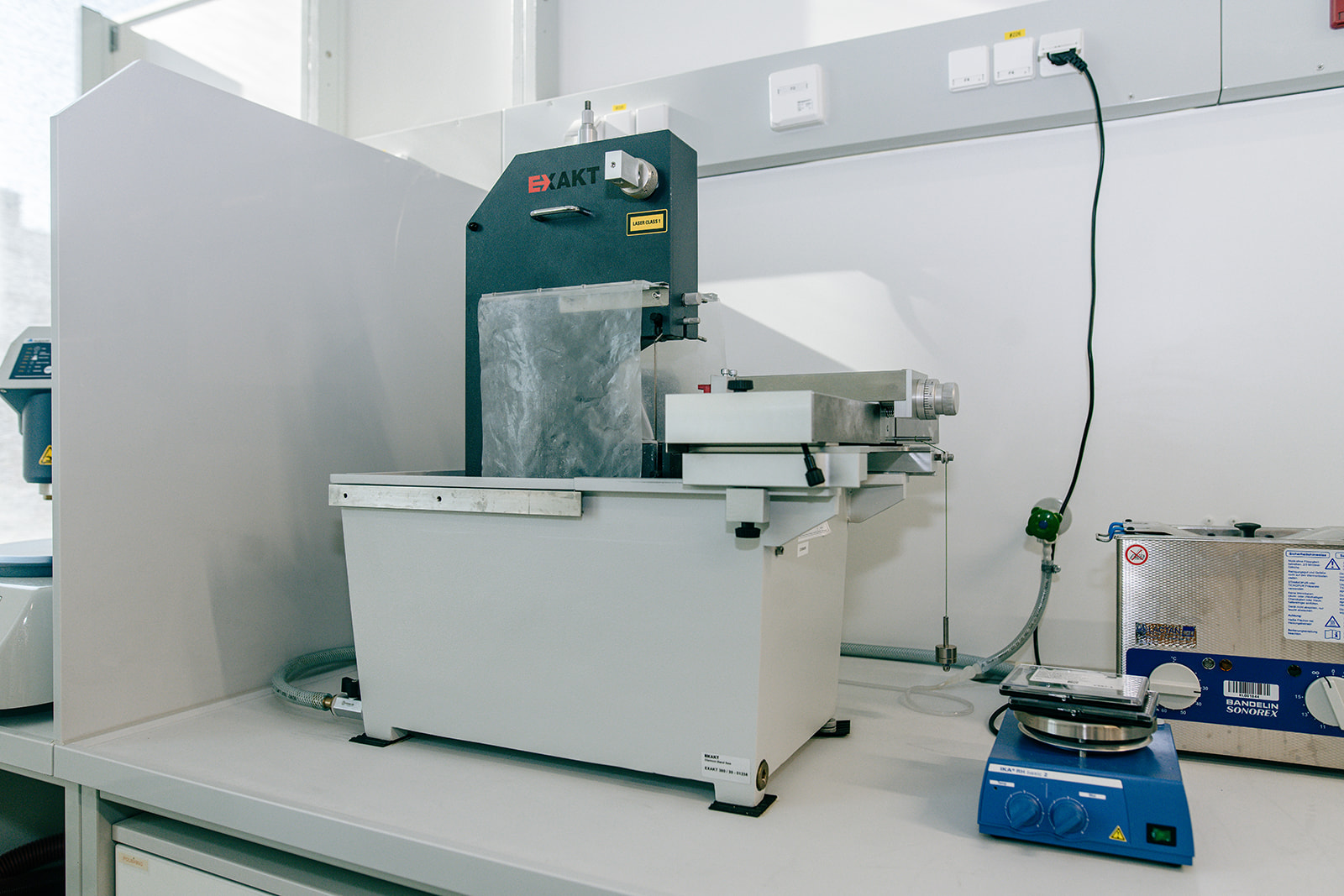 Core Facility Diamond band saw / Exakt 300 CL Band